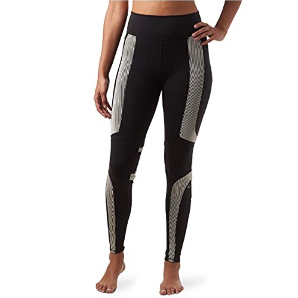 Alo Yoga Electric Legging Size M